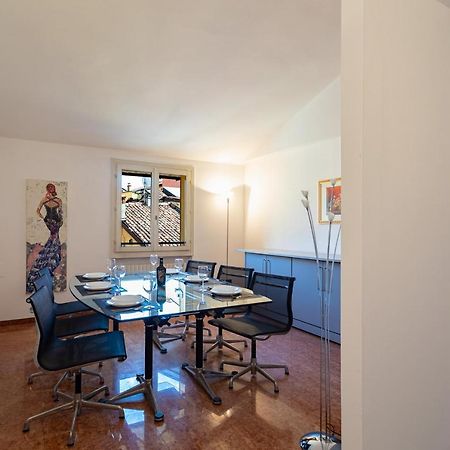Bologna'S Way Sguardo Sui Tetti Apartment Exterior foto