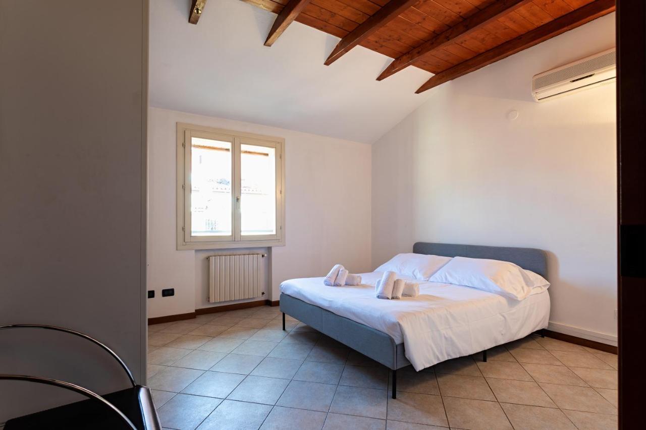 Bologna'S Way Sguardo Sui Tetti Apartment Exterior foto