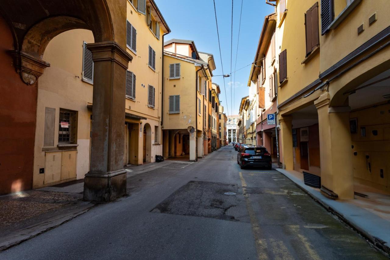 Bologna'S Way Sguardo Sui Tetti Apartment Exterior foto